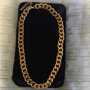 Chunky Gold Tone Statement Chain Necklace. 16”